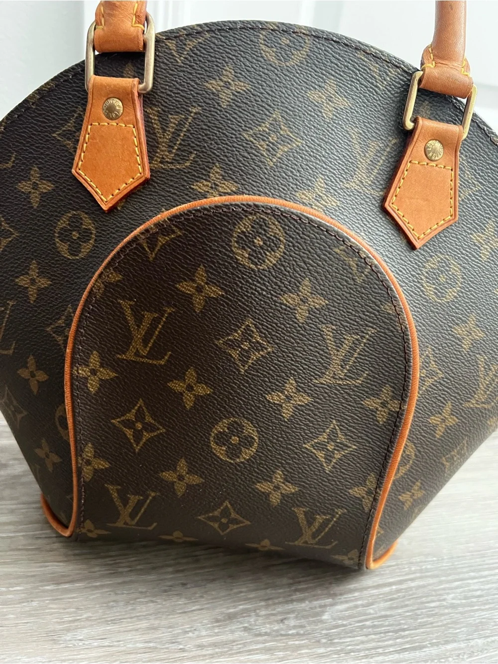 Vintage Ellipse PM Louis Vuitton Monogram Canvas